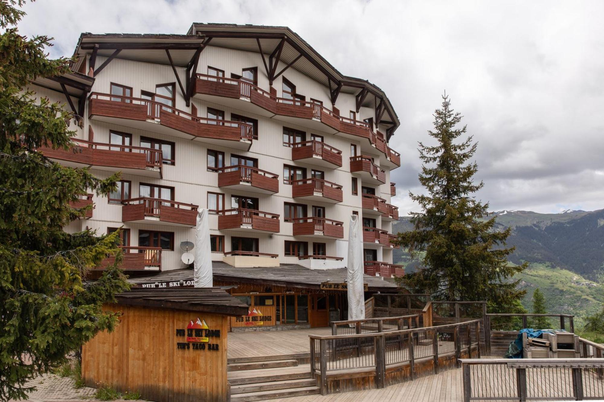 Appartamento Courchevel Au Pied Des Pistes, La Tania Esterno foto